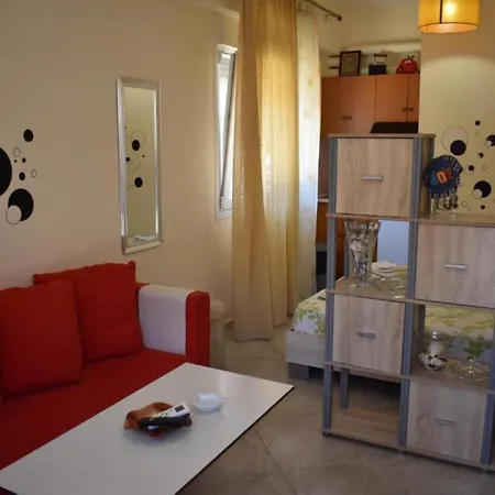Apartamento Small In Nea Kallikratia Nea Kallikrateia
