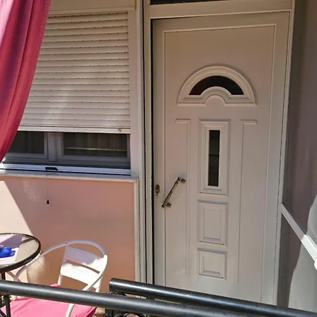 Apartamento Small In Nea Kallikratia Nea Kallikrateia