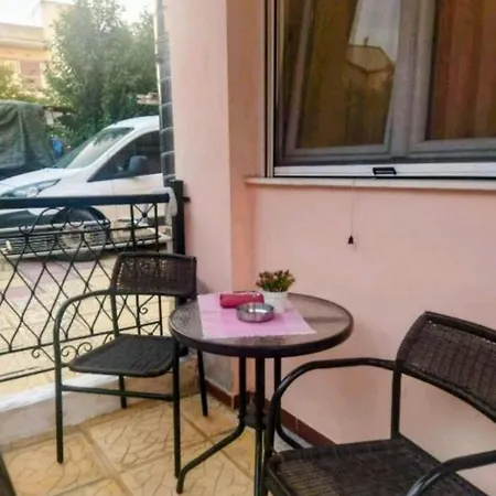 Apartman Small In Nea Kallikratia