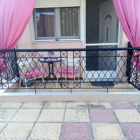 Apartamento Small In Nea Kallikratia Nea Kallikrateia